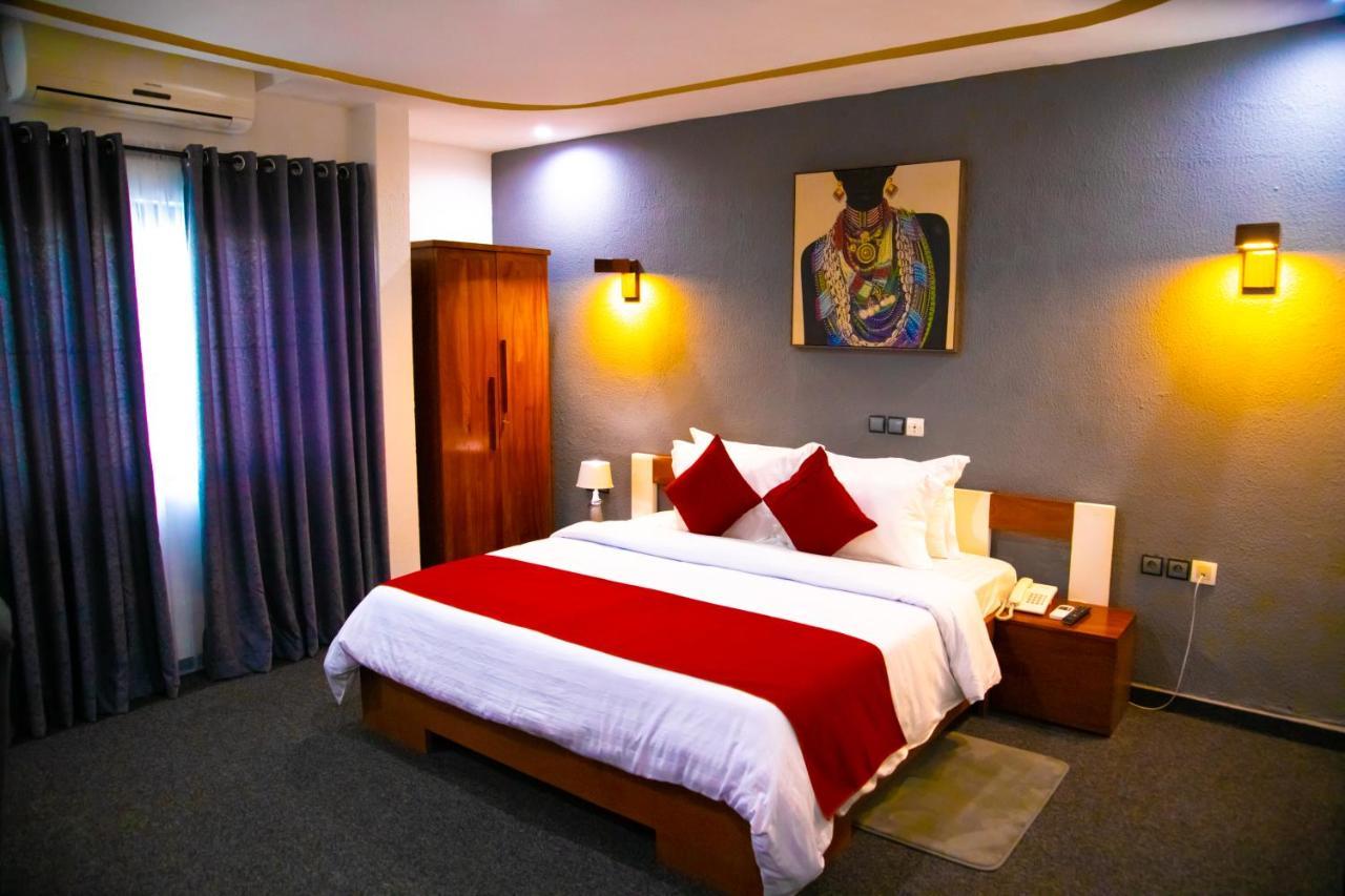 Hotel La Casa Cielo Cotonou Exterior photo