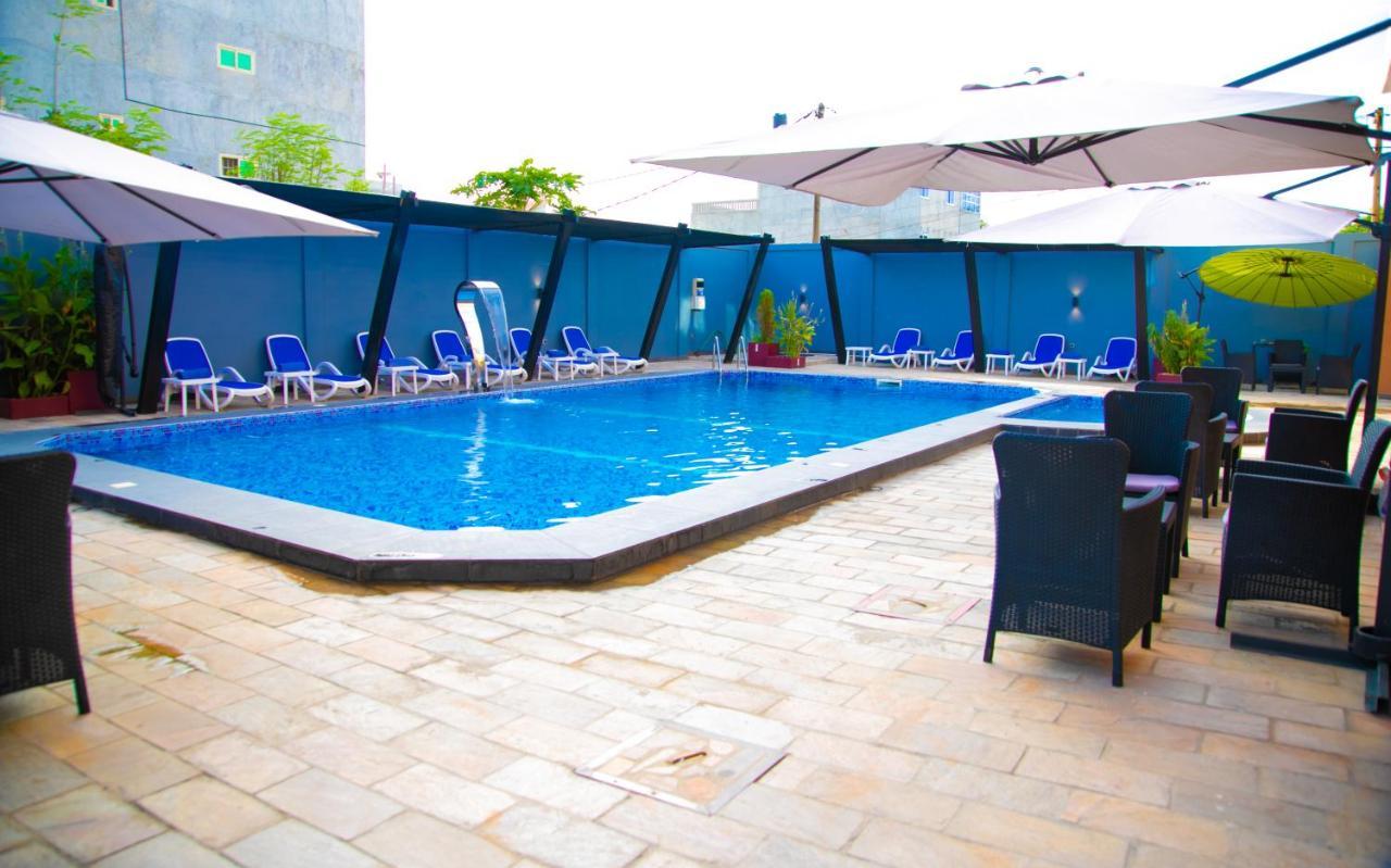 Hotel La Casa Cielo Cotonou Exterior photo