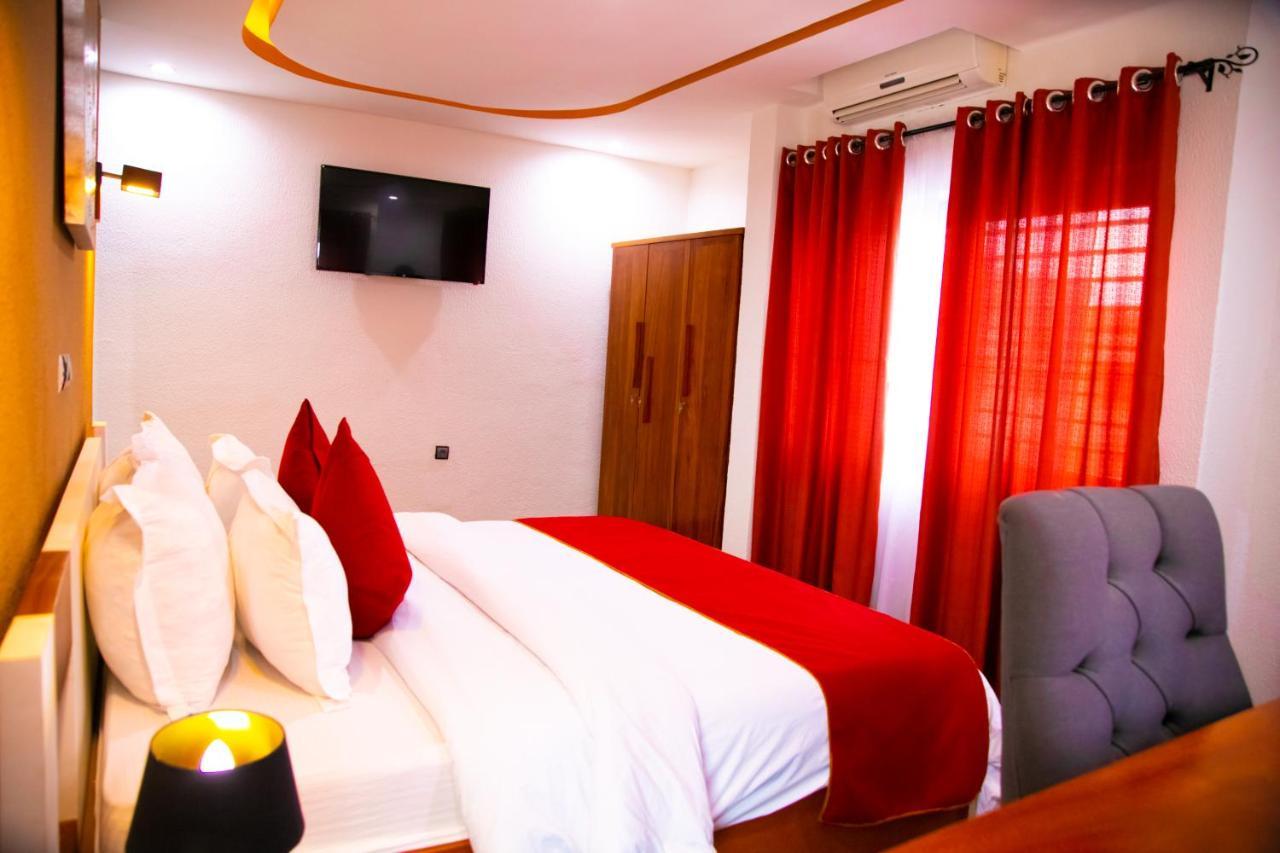 Hotel La Casa Cielo Cotonou Exterior photo