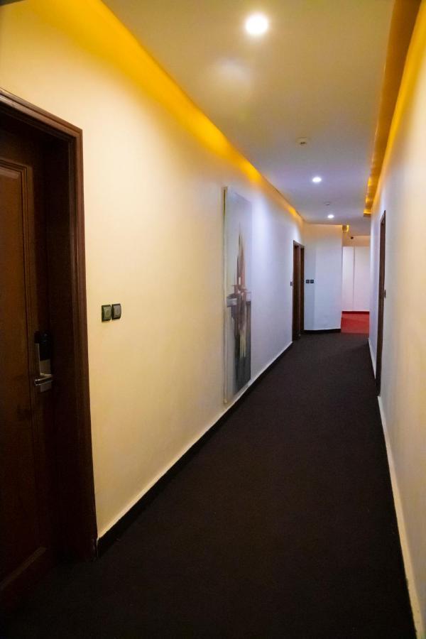 Hotel La Casa Cielo Cotonou Exterior photo