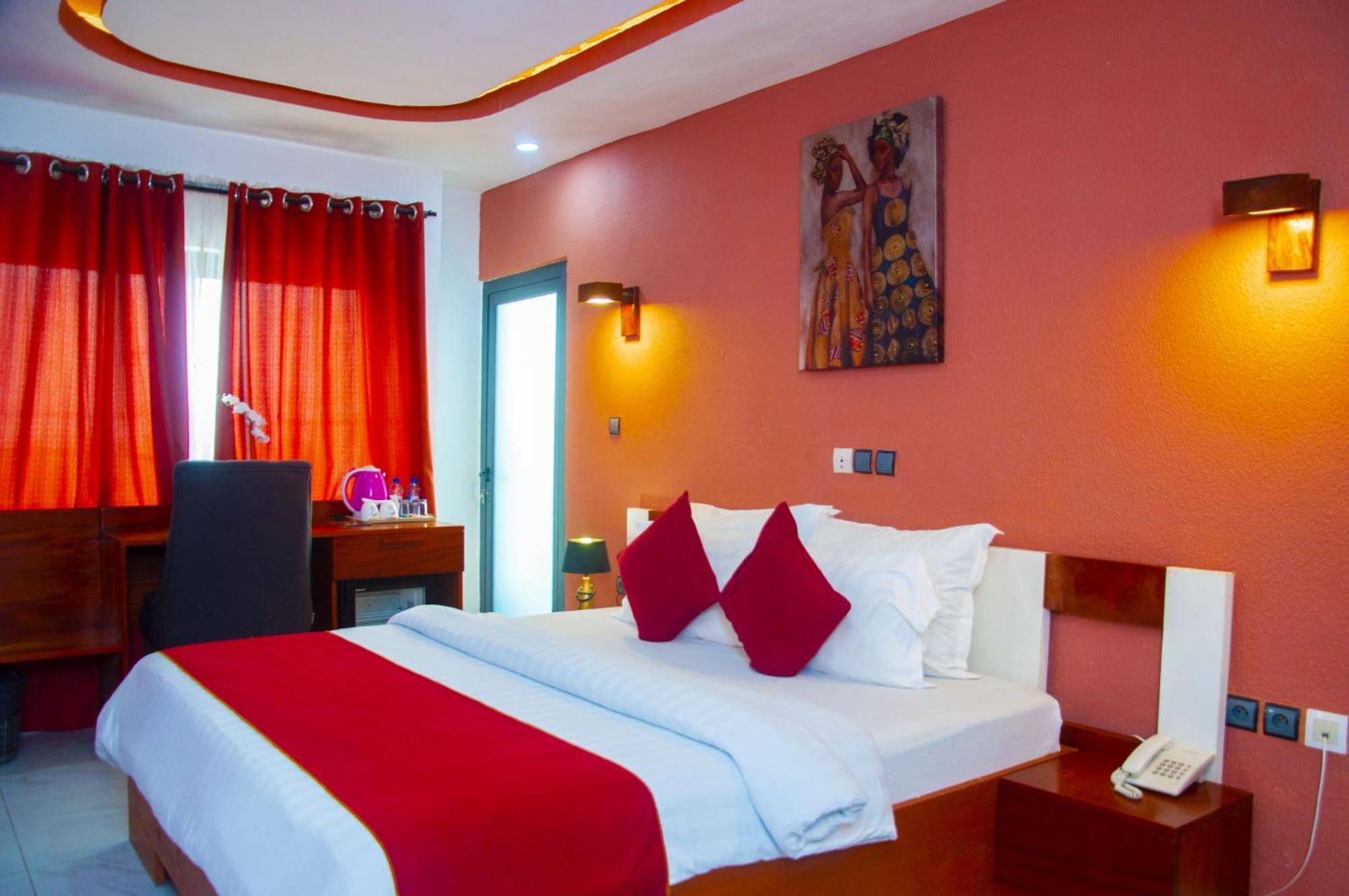 Hotel La Casa Cielo Cotonou Exterior photo