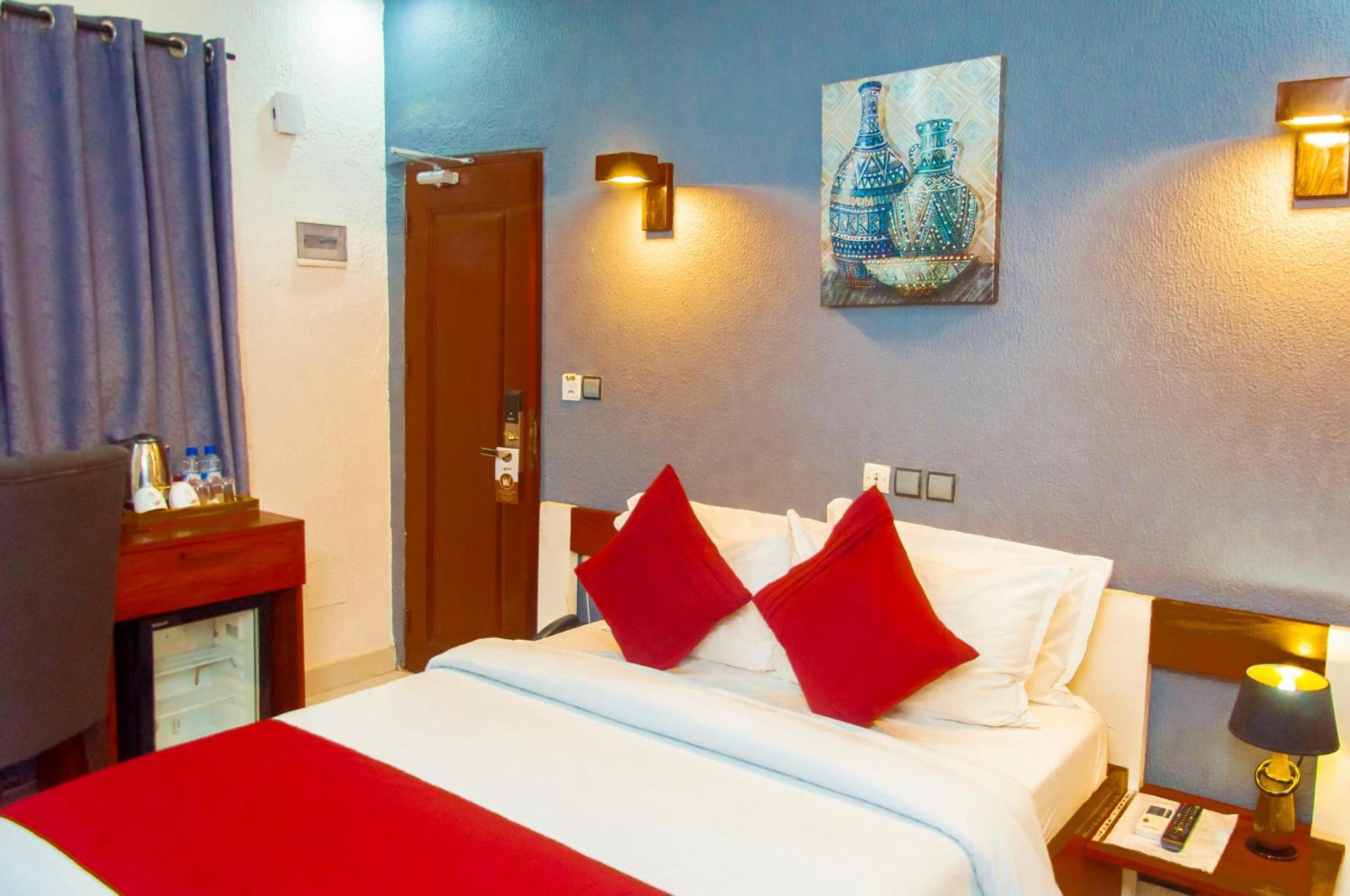 Hotel La Casa Cielo Cotonou Exterior photo